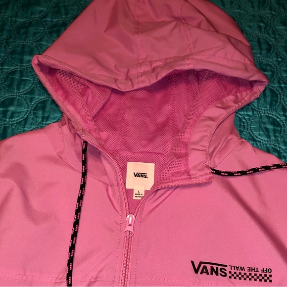 NEW Vans Off the Wall Large Windbreaker - Picture 4 of 7